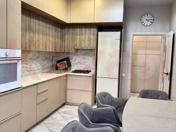 Продажа 2-комн. квартиры, 77 кв.м фото 