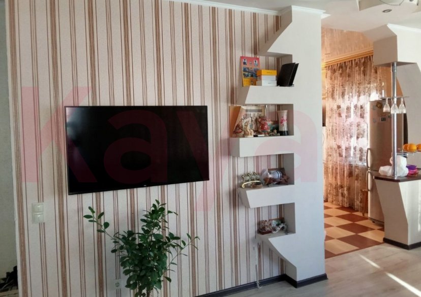Продажа 2-комн. квартиры, 66.4 кв.м фото 1